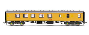 R40024 - Hornby Network Rail, Mk1 Brake Composite Corridor, DB 975280 - Era 11