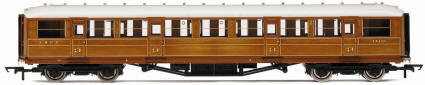 Hornby Model Railway Trains - R4172C LNER 61 Feet 6 Inch Corridor 3rd Class Coach