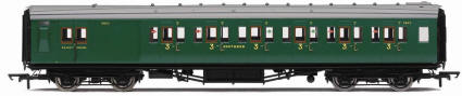 Hornby Model Railway Trains - R4339A R4339B 4339C SR Maunsell 6 Compartment 3rd Class Brake High Window Coach