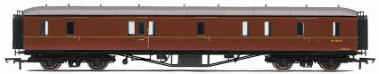 Hornby Model Railway Trains - R4409 BR Hawksworth (Post 1953) Gangway Passenger Brake Coach