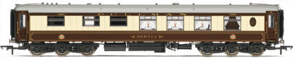 Hornby Pullman 12 Wheel 1st Class Kitchen Car - ‘Portia’ - R4476