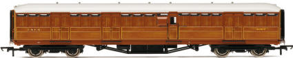 Hornby Model Railway Trains - R4530A LNER 61 Feet 6 Inch Full Brake Coach
