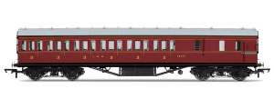 Hornby LMS Non-Corridor 57ft Third Class Coach - R4677 / R4677A