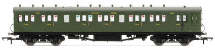 Hornby SR 58' Maunsell Rebuilt (Ex-LSWR 48’) Six Compartment Lavatory Brake Third Class, SR Olive - R4718