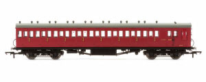 R4746A - Hornby BR 58' Maunsell Rebuilt (Ex-LSWR 48') Eight Compartment Brake Third Class Coach 'S2646' - Set 46, Maroon
