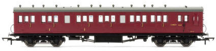 Hornby BR 58' Maunsell Rebuilt (Ex-LSWR 48’) Six Compartment Lavatory Third Class Coach, BR Crimson - R4748