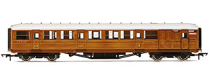 R4826A - Hornby LNER, 61'6'' Gresley Corridor Composite, 42873 - Era 3