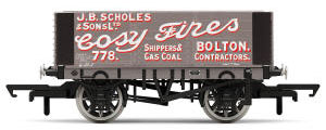 Hornby 6 Plank Wagon, Scholes & Sons - Era 3 - R6871