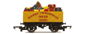 Hornby Christmas Plank Wagon, 2018 - R6889