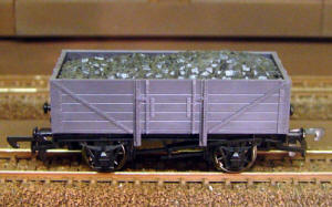 Dapol Model Railway Wagon - Unpainted 5 Plank Wagon - A001