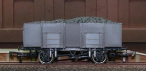 Dapol Model Railway Wagon - Unpainted 20T Mineral Wagon - A009