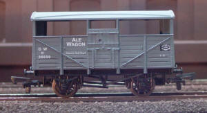 Dapol Model Railway Wagon - GWR Ale Wagon - B549