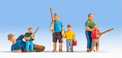 N15893 - Noch Figures - Fathers and Sons Fishing (6)
