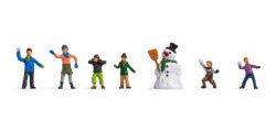 Noch Children Playing in the Snow (6) Figure Set - N36821