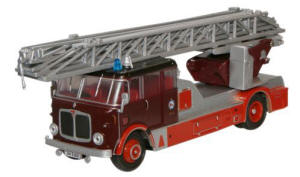 Oxford Diecast - Newcastle Fire Brigade AEC Mercury TL - 76AM002
