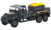 76WOT003 - Oxford Diecast Ford WOT1 Crash Tender RAF Bomber Command